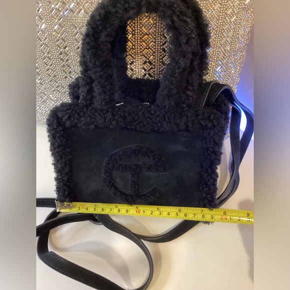 Ugg x Telfar mini purse - Picture 9 of 10
